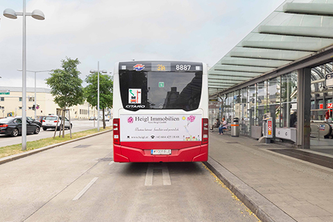 Bus Classic und Windows Heck für Fahrgäste und Autofahrer:innen